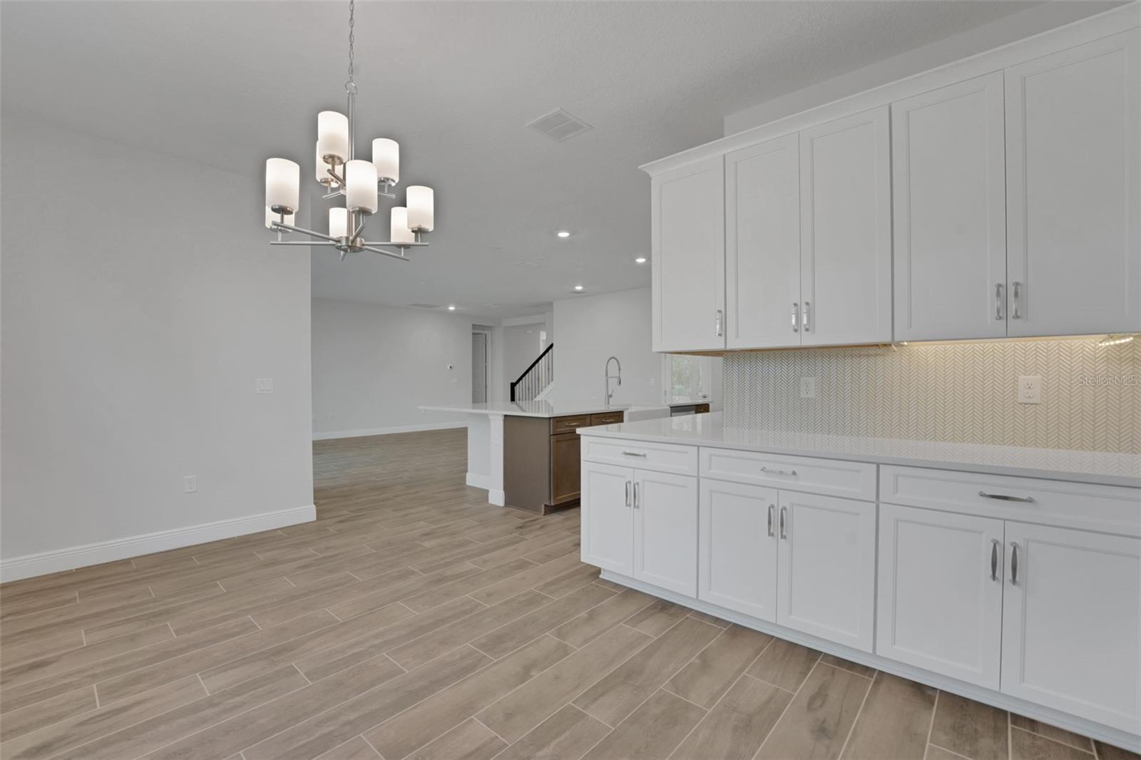 Image 27 of 55 For 14225 Crest Palm Avenue