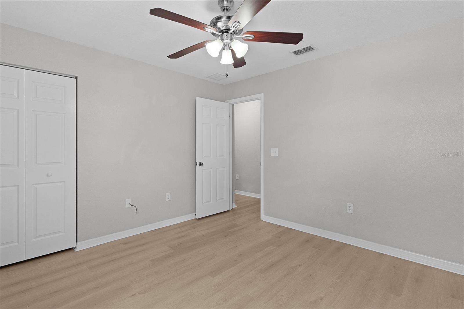 Image 17 of 28 For 4908 123rd Lane