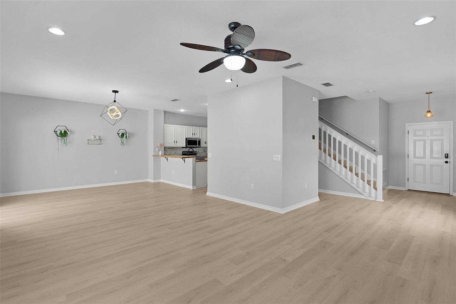 Image 7 of 28 For 4908 123rd Lane