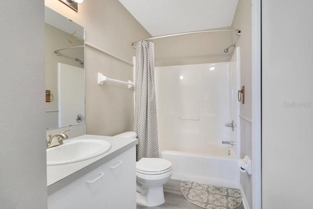 Image 17 of 40 For 32901 Timberwood Dr