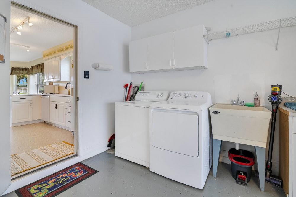 Image 18 of 40 For 32901 Timberwood Dr