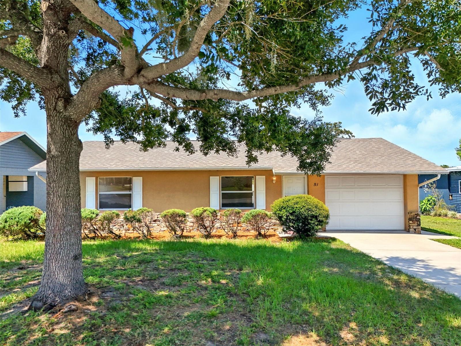 Details for 51 Cayman Circle, UMATILLA, FL 32784