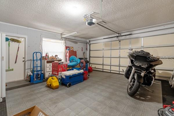 Image 33 of 49 For 143 Timber Lane