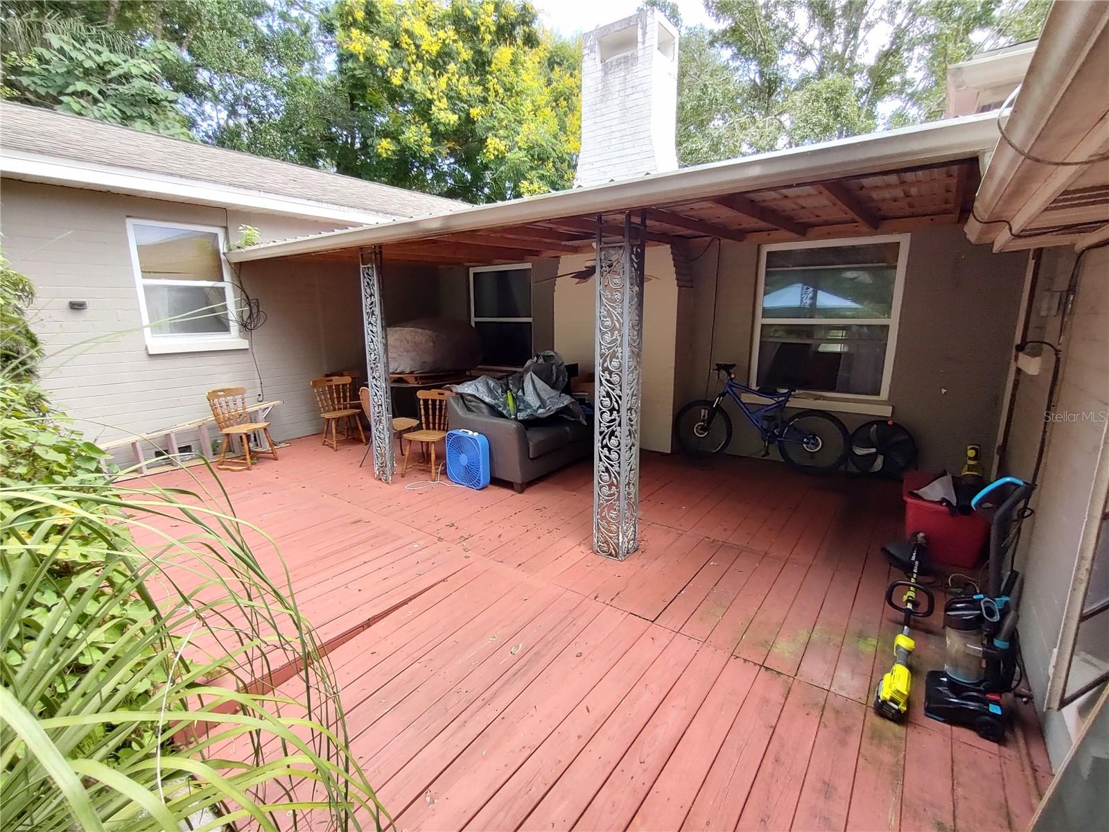Image 42 of 51 For 995 11th Avenue