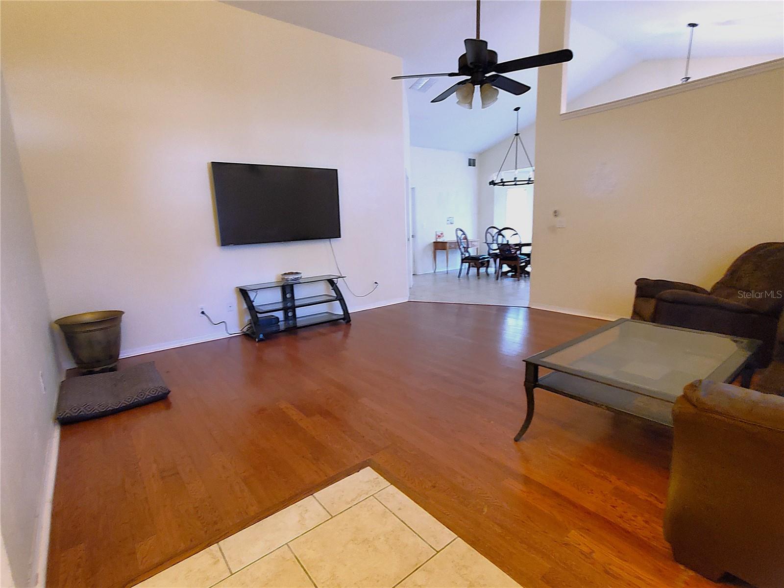 Image 15 of 54 For 13599 51st Terrace