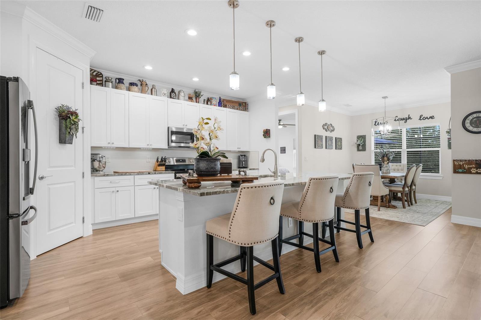 Image 11 of 53 For 9828 Royal Vista Avenue