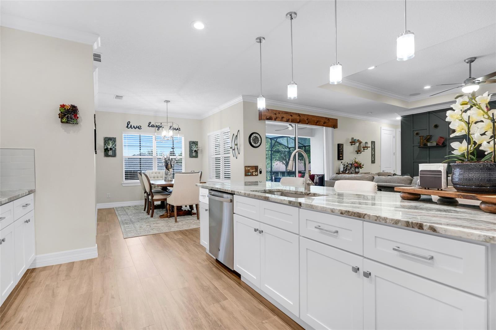 Image 13 of 53 For 9828 Royal Vista Avenue