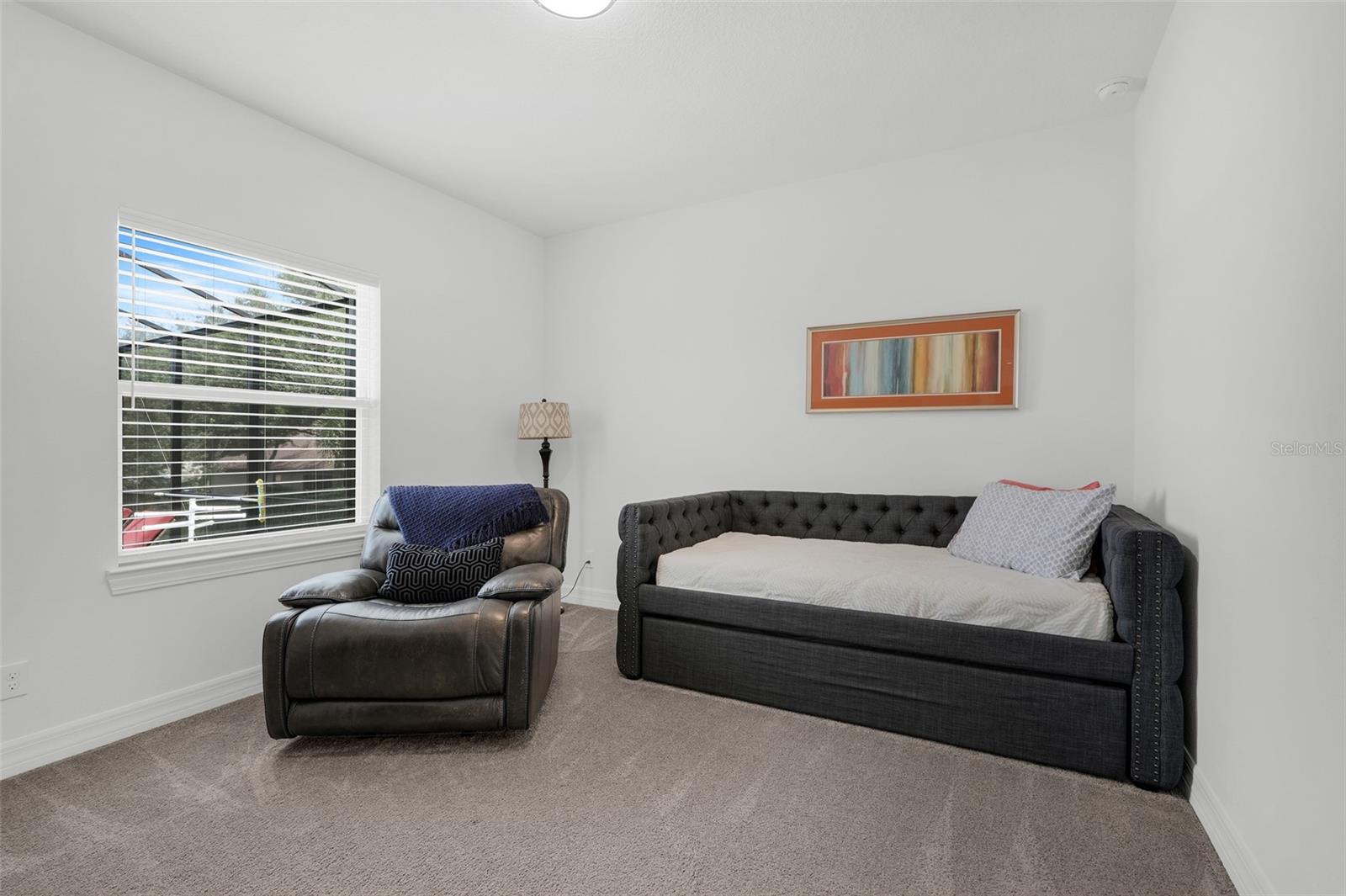 Image 31 of 53 For 9828 Royal Vista Avenue