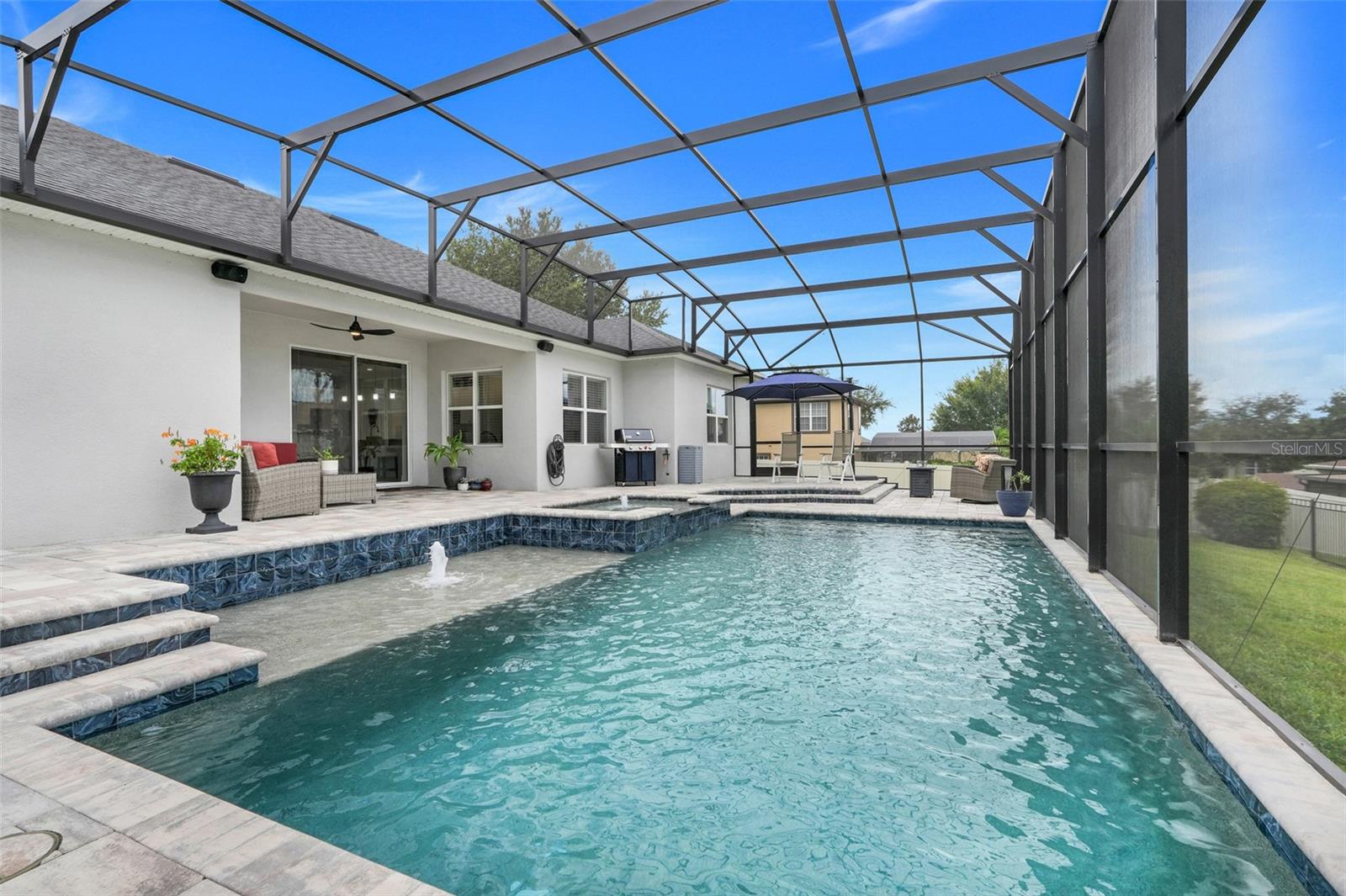 Image 40 of 53 For 9828 Royal Vista Avenue