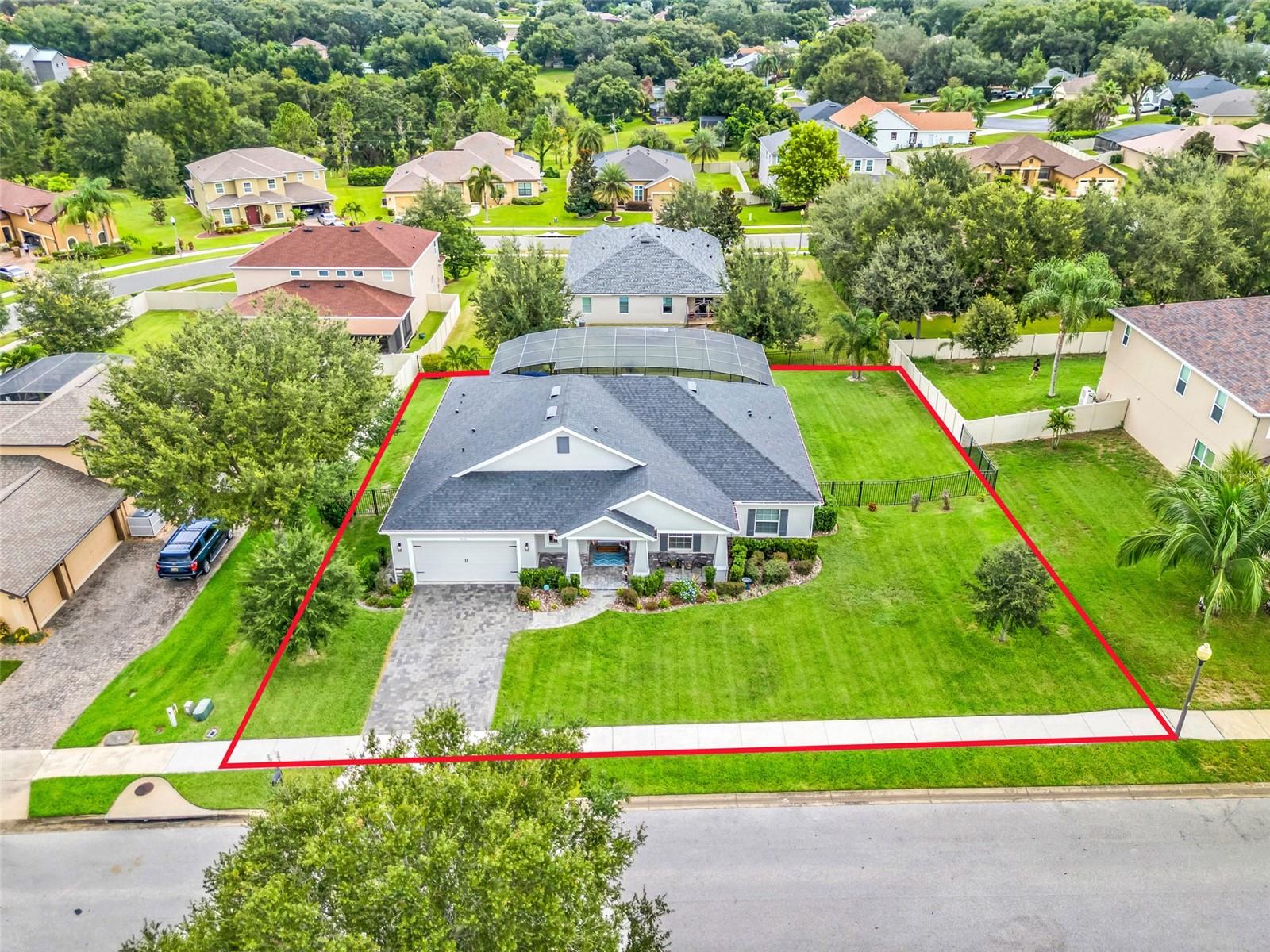 Image 46 of 53 For 9828 Royal Vista Avenue