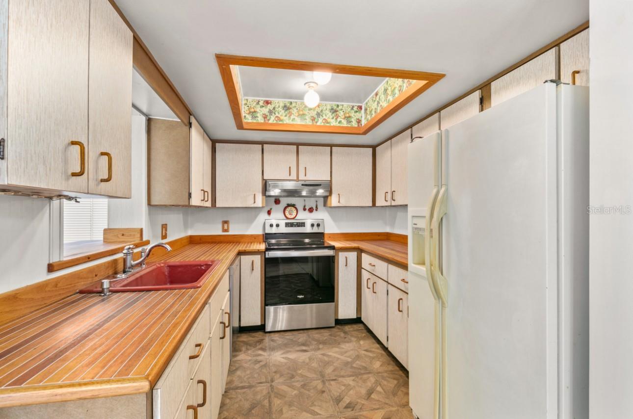 Image 10 of 46 For 35518 Cedar Lane