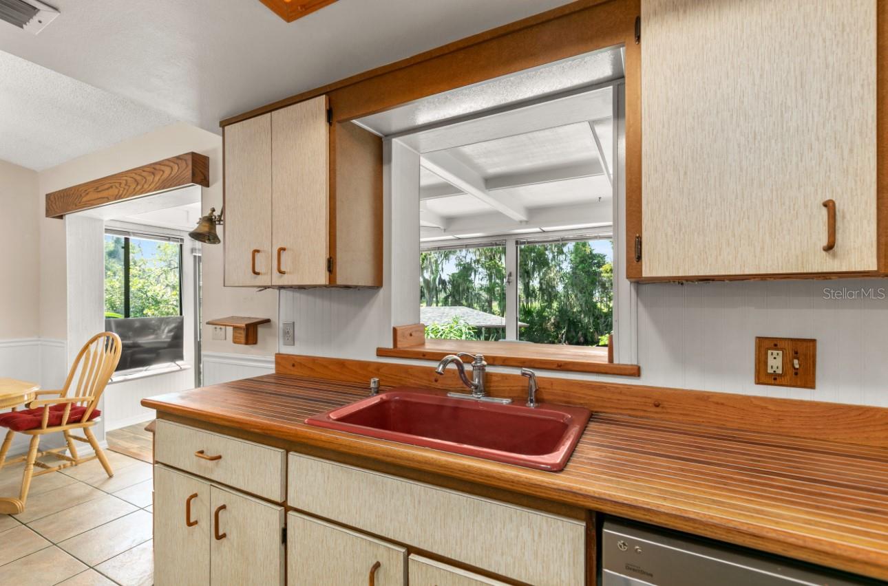 Image 11 of 46 For 35518 Cedar Lane