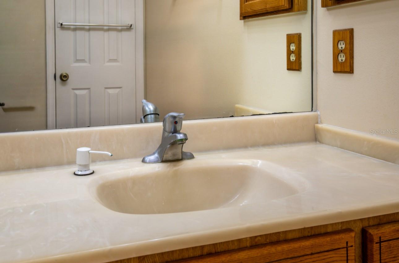 Image 22 of 46 For 35518 Cedar Lane