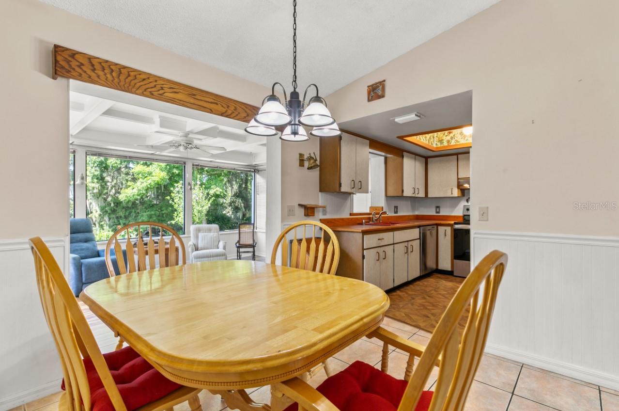 Image 9 of 46 For 35518 Cedar Lane