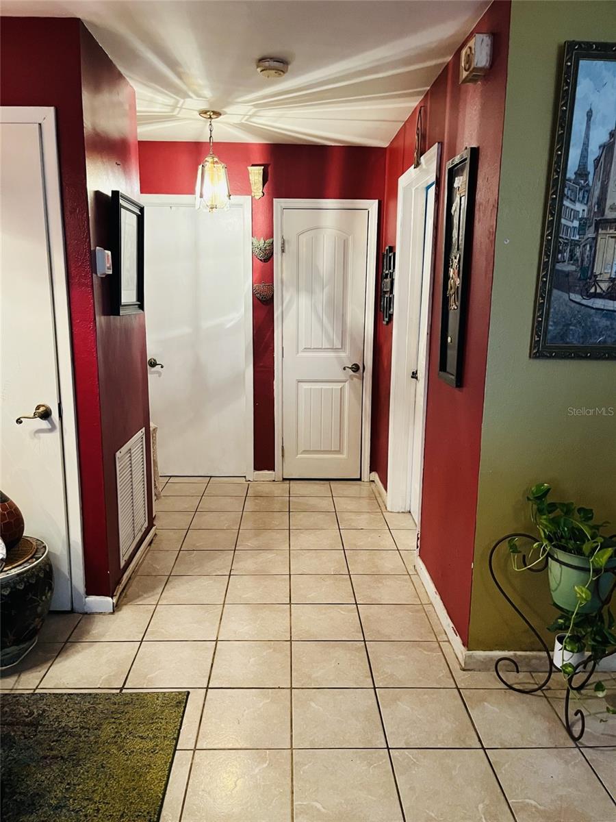 Image 14 of 31 For 883 10th Street