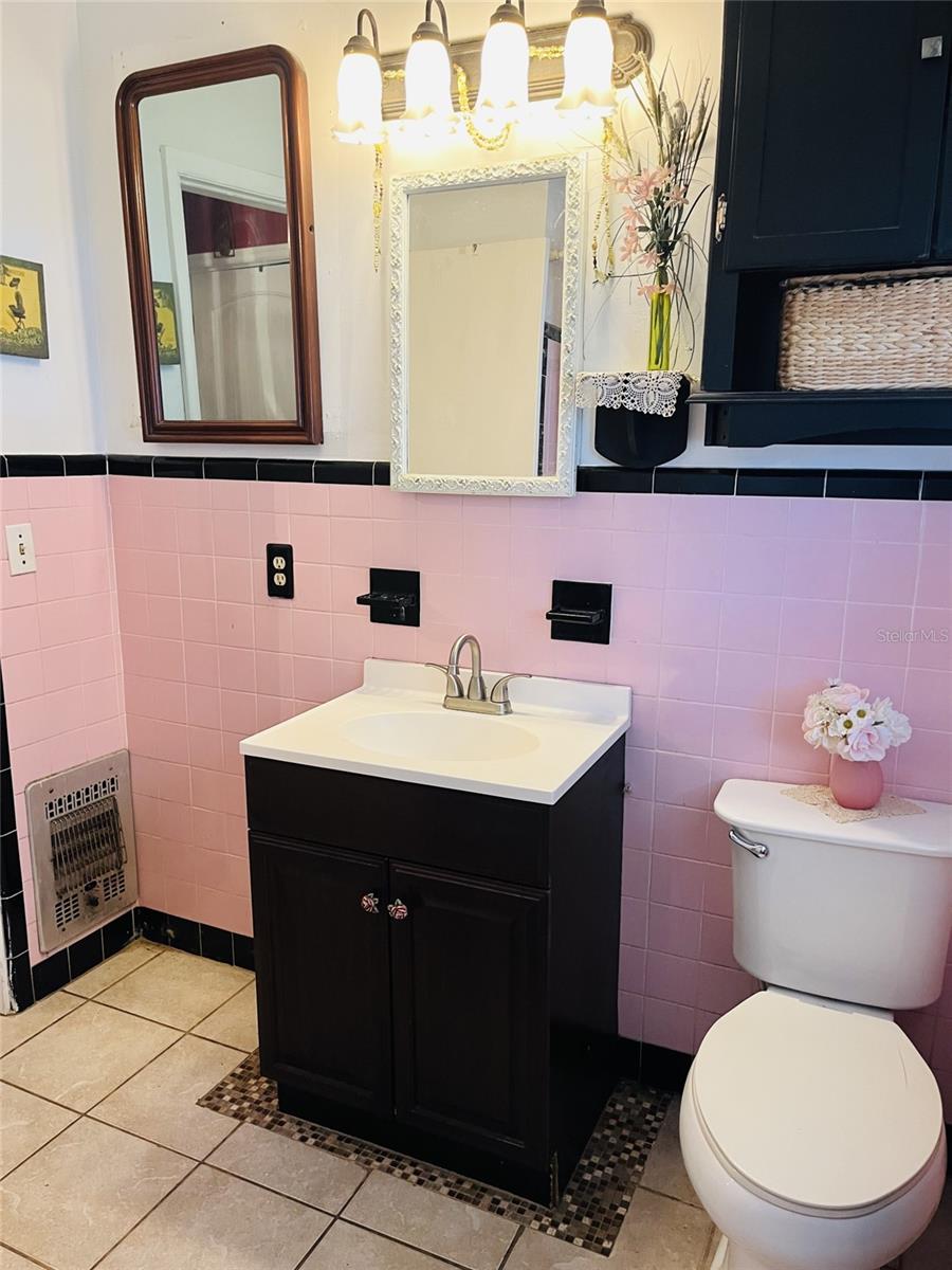 Image 6 of 31 For 883 10th Street