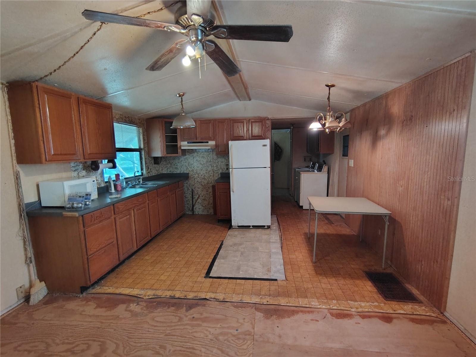 Image 11 of 28 For 2506 Cr 401a