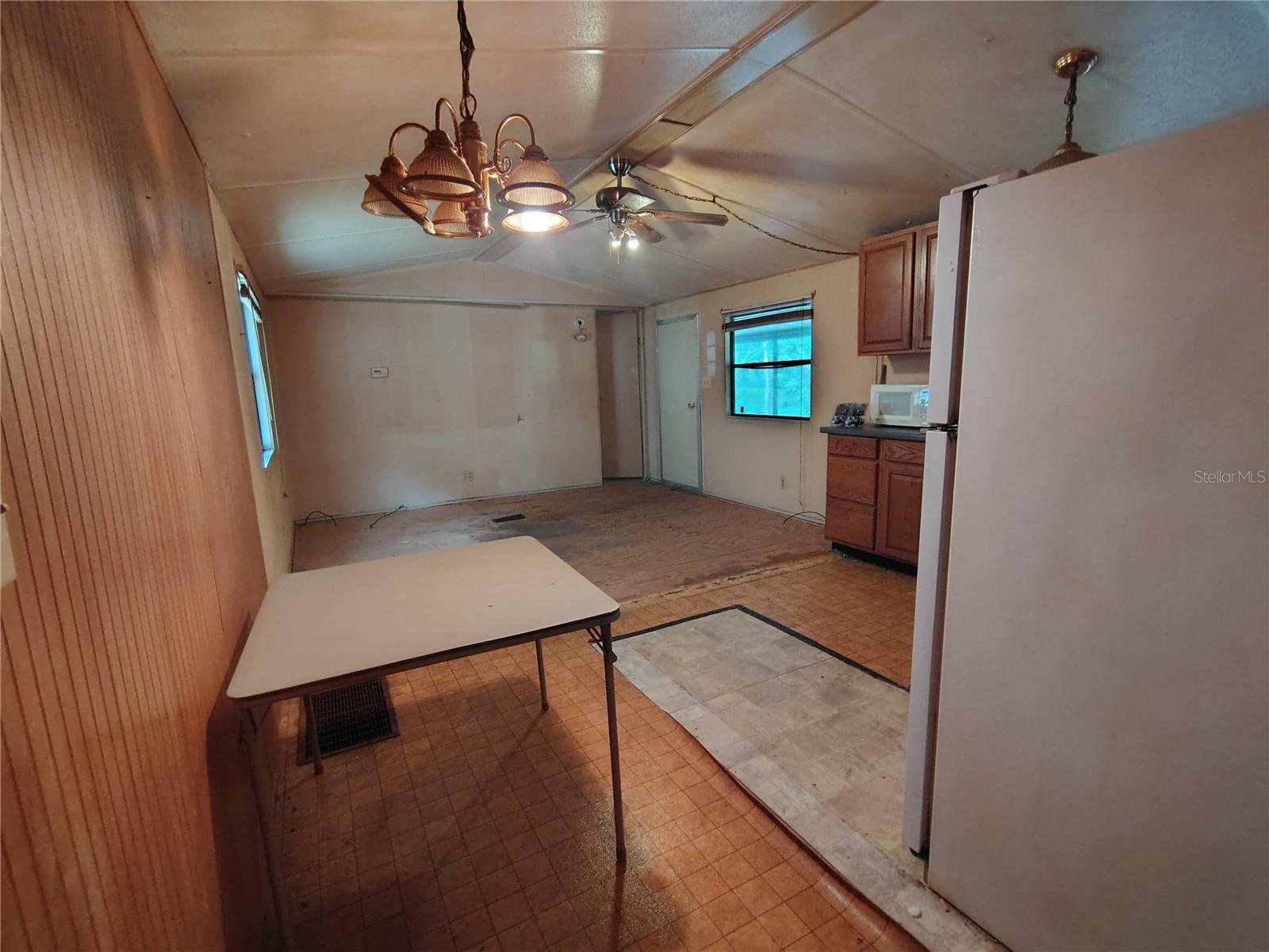 Image 12 of 28 For 2506 Cr 401a