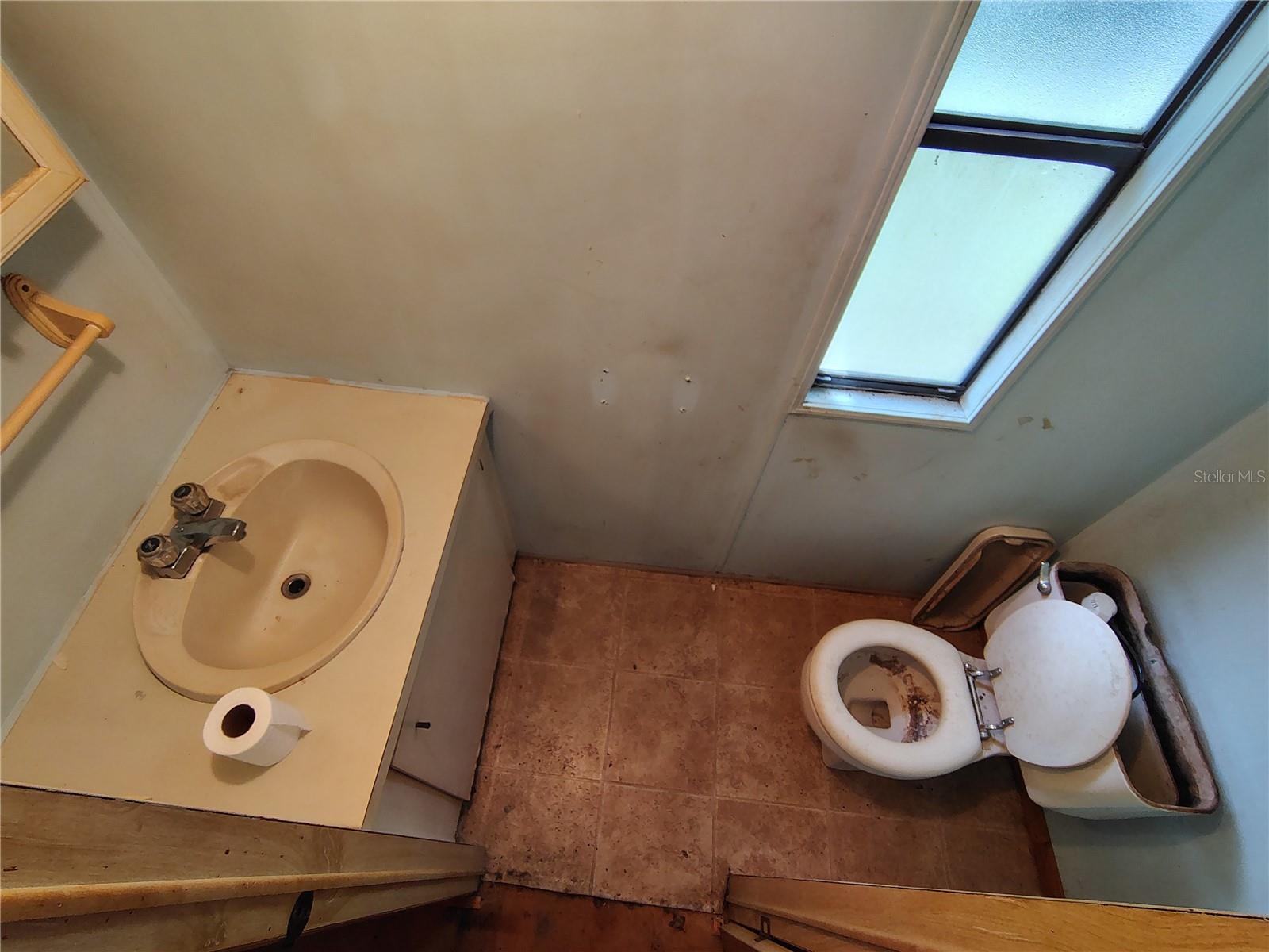Image 17 of 28 For 2506 Cr 401a