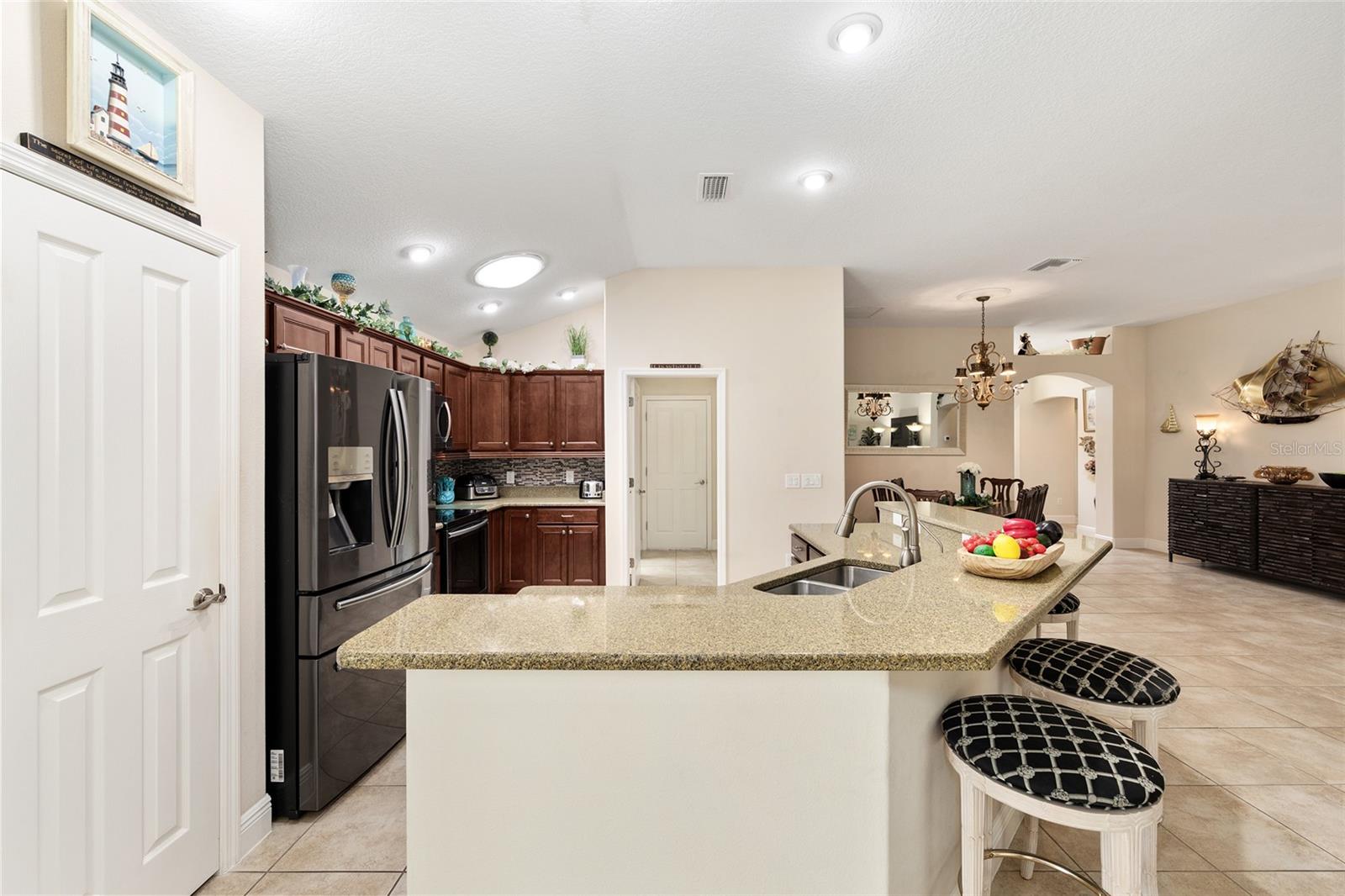 Image 15 of 64 For 2361 India Hook Terrace