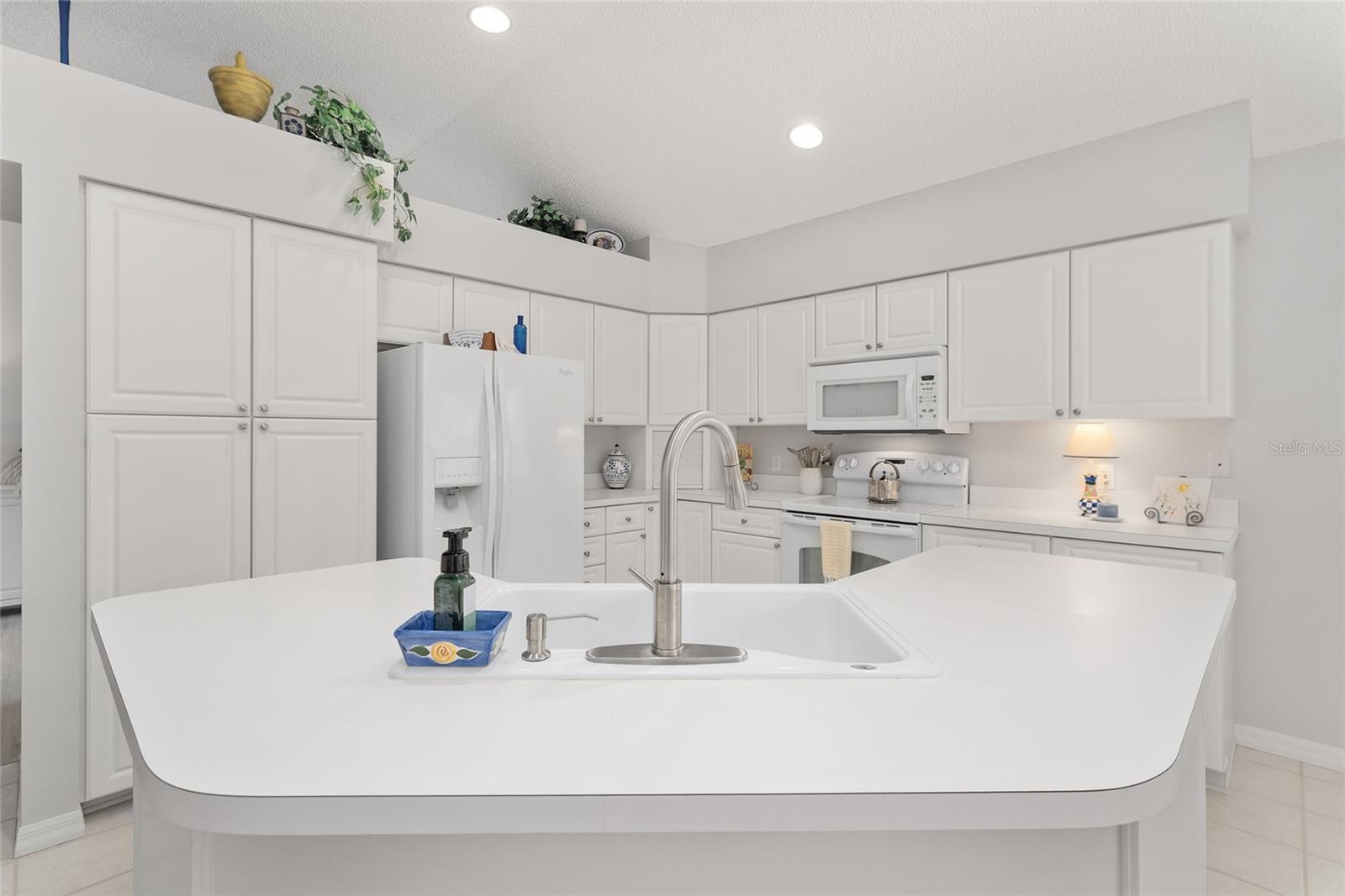 Image 15 of 52 For 1952 Palo Alto Avenue