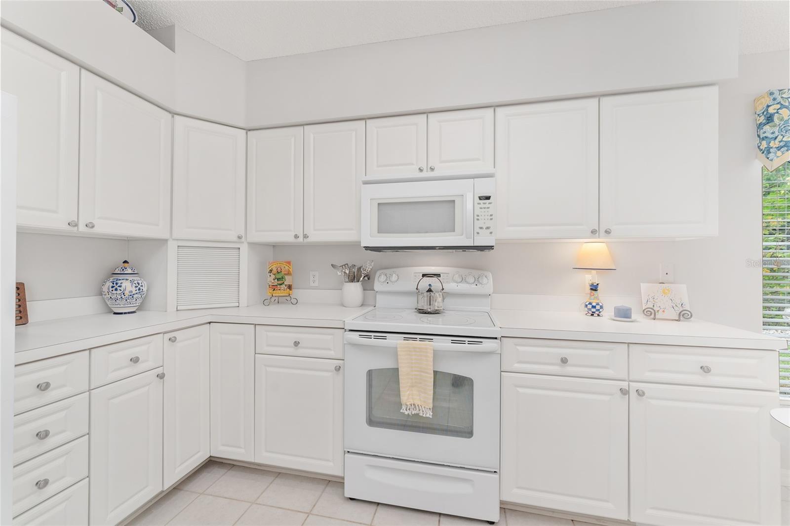 Image 16 of 52 For 1952 Palo Alto Avenue