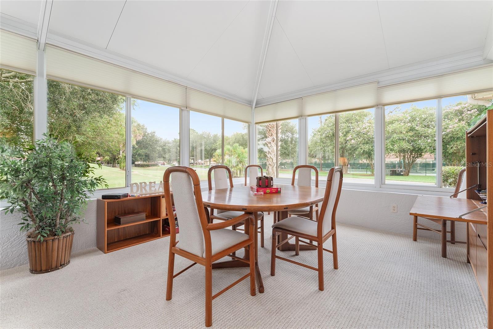 Image 35 of 52 For 1952 Palo Alto Avenue