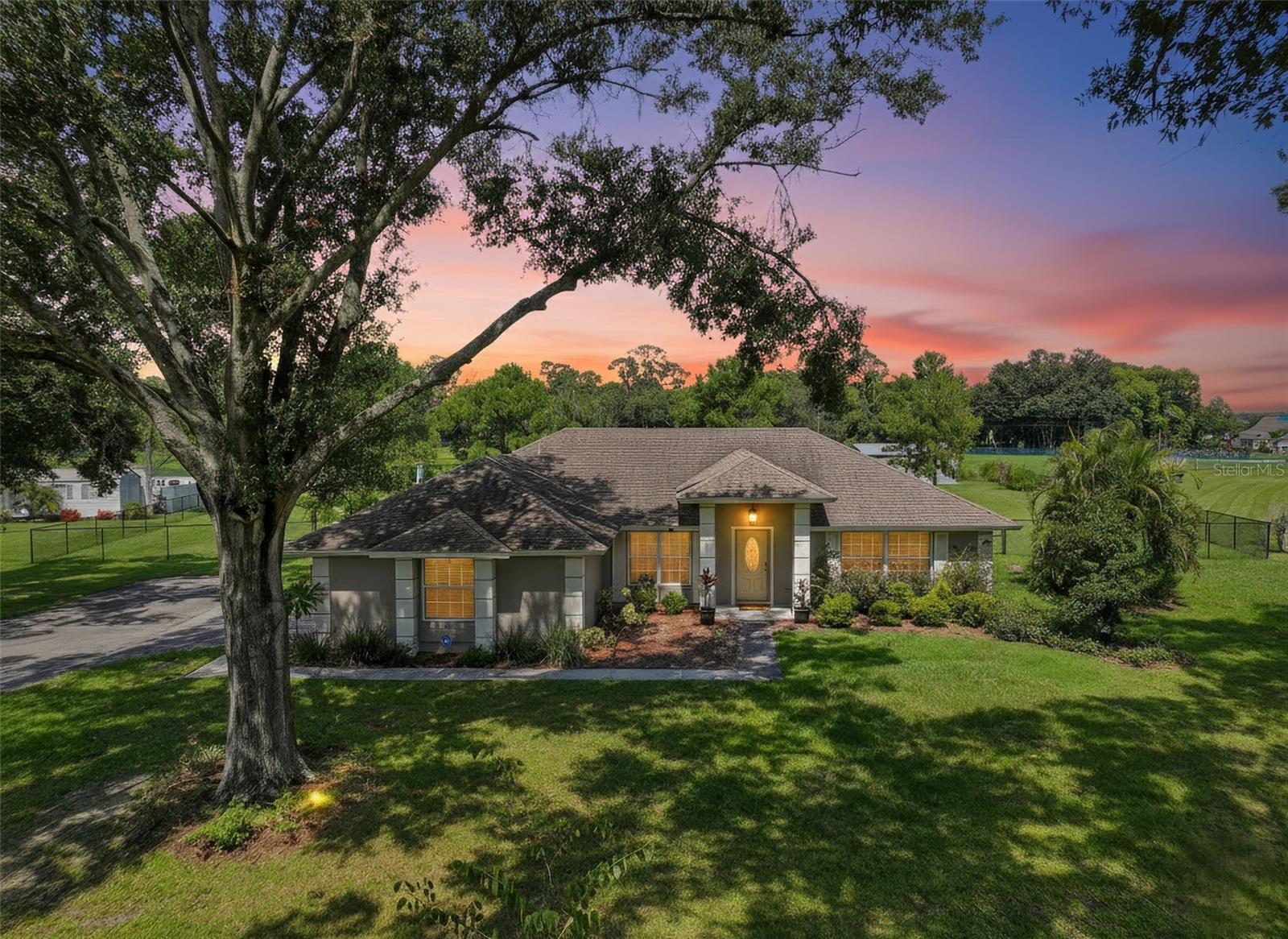 Details for 7729 Lake Andrea Circle, MOUNT DORA, FL 32757