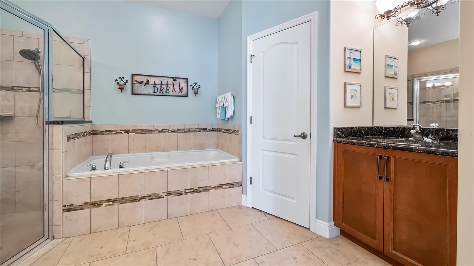 Image 20 of 51 For 11333 Cypress Shore Court
