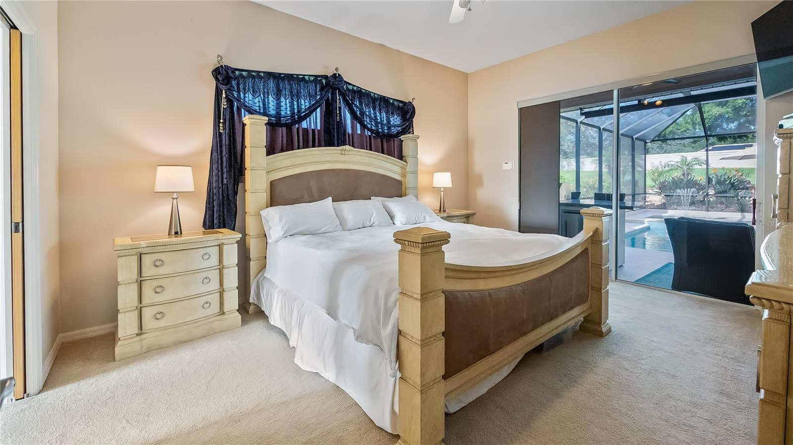 Image 24 of 64 For 11203 Crooked River Court