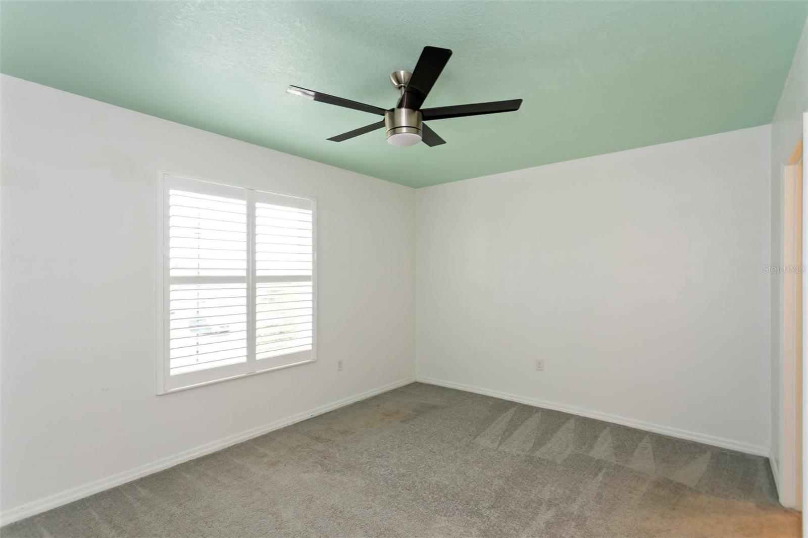 Image 18 of 27 For 5351 Pinecone Court