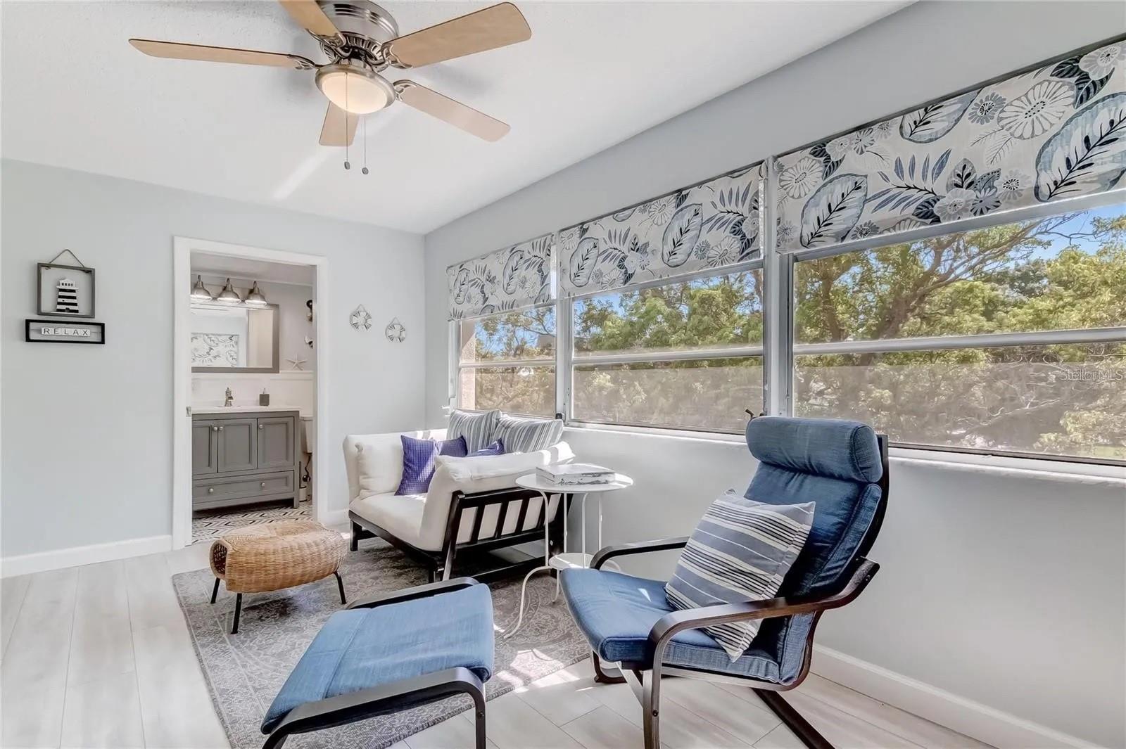 Image 10 of 38 For 5242 Opal Lane 203