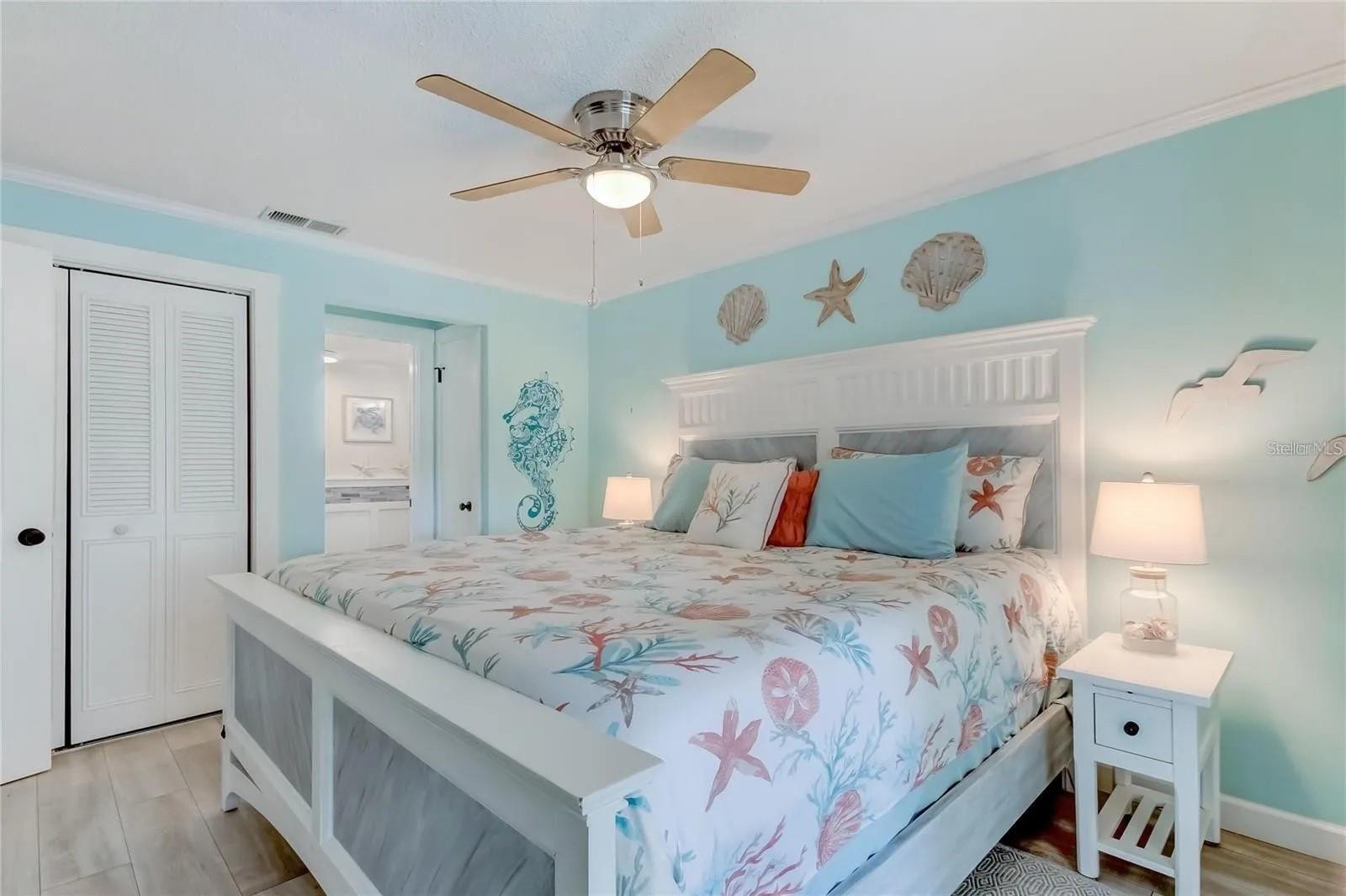 Image 21 of 38 For 5242 Opal Lane 203