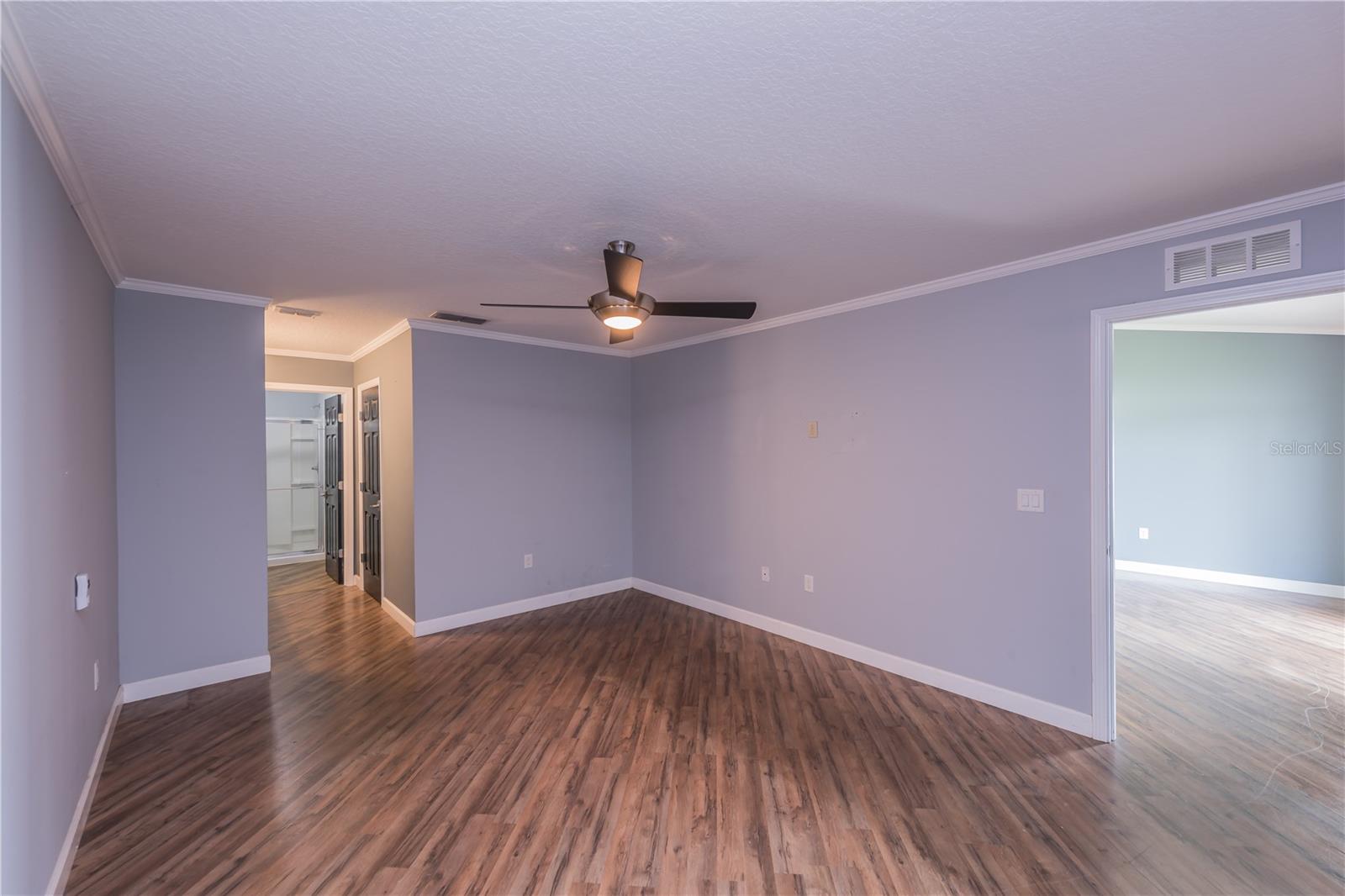 Image 10 of 25 For 5339 Peach Blossom Boulevard