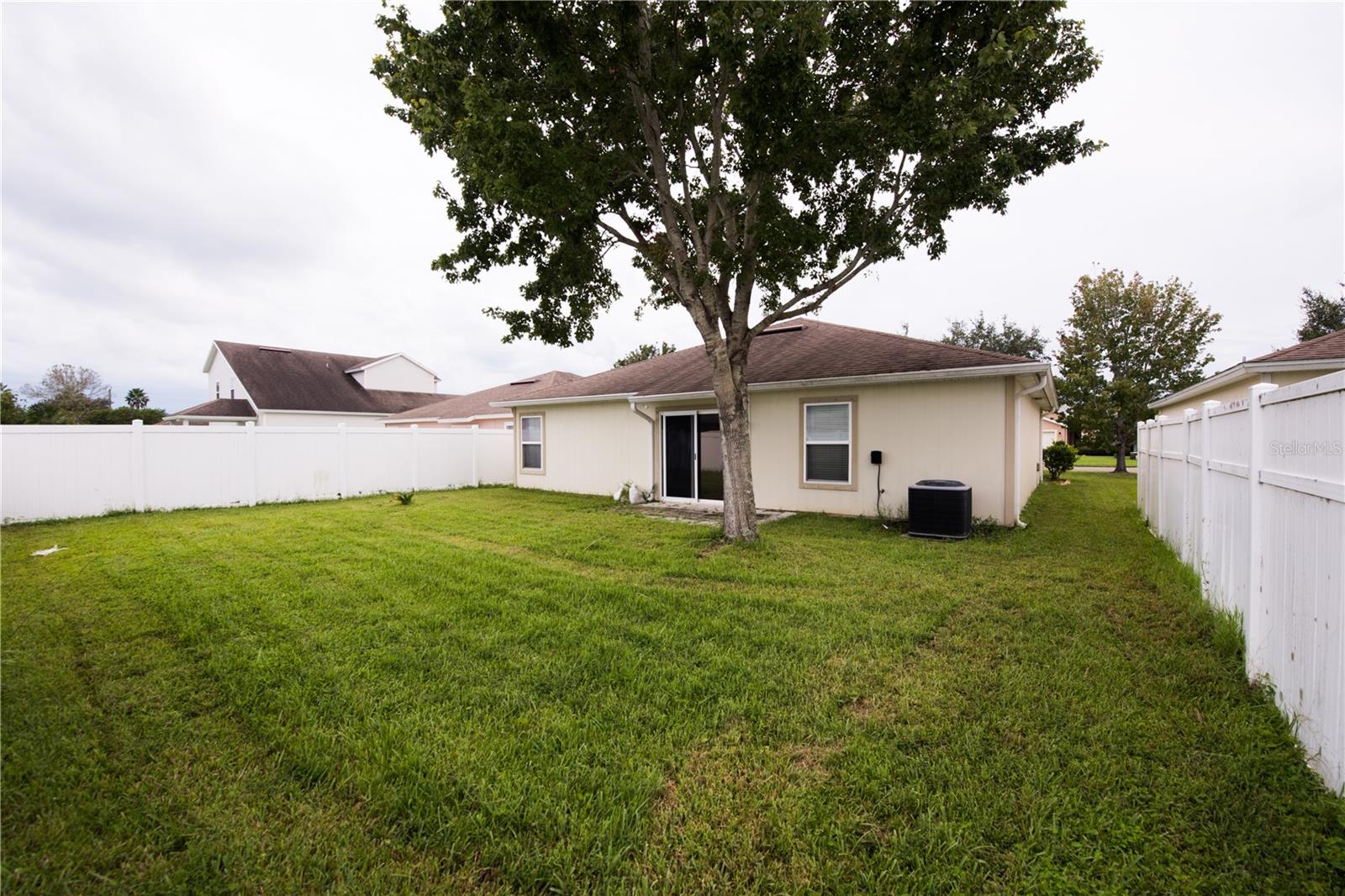 Image 22 of 25 For 5339 Peach Blossom Boulevard