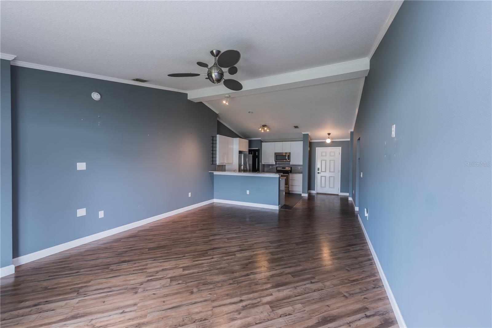 Image 7 of 25 For 5339 Peach Blossom Boulevard