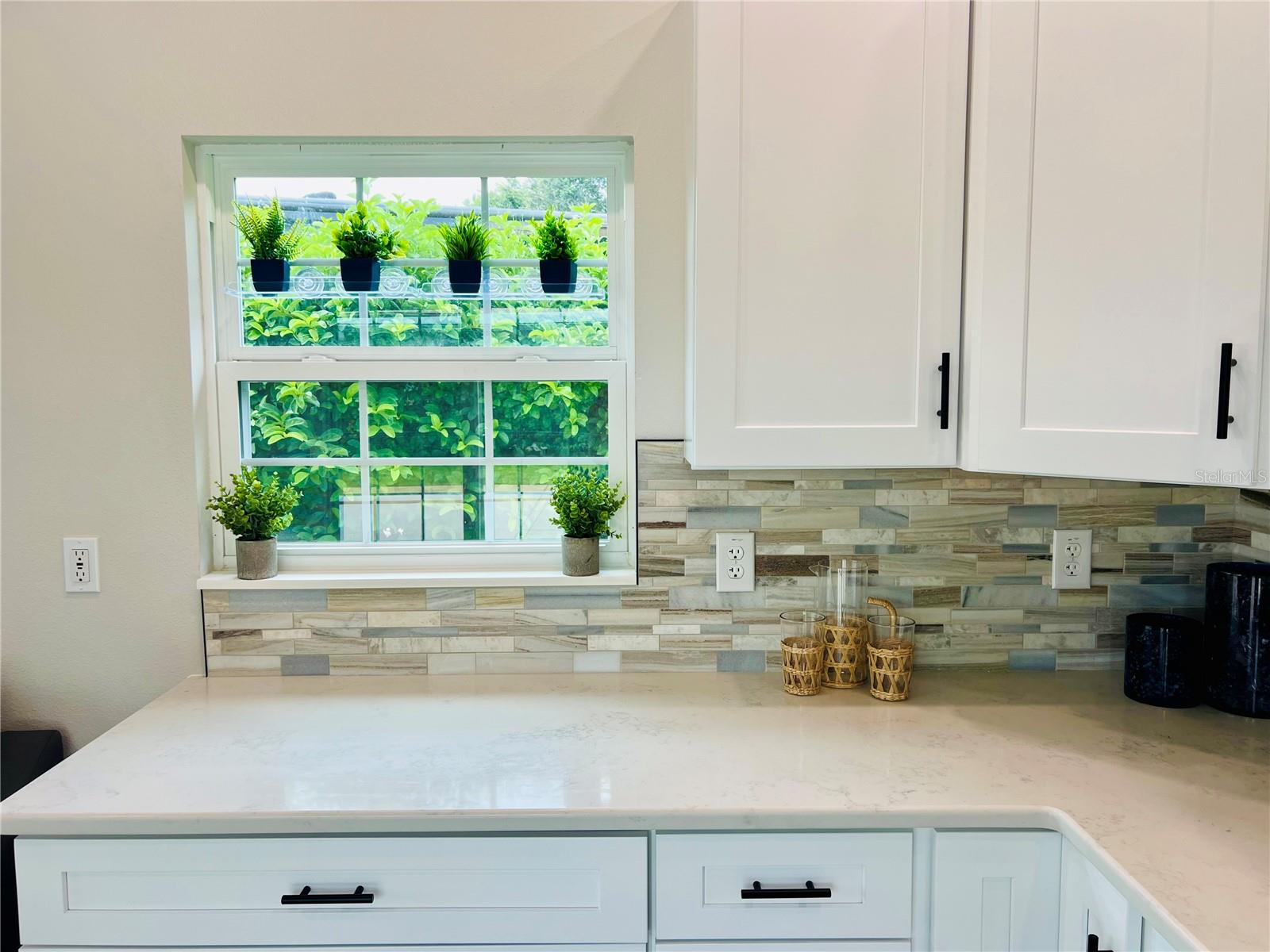 Image 17 of 40 For 9429 47th Way