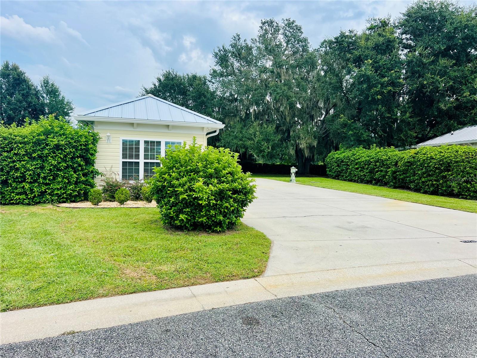 Image 2 of 40 For 9429 47th Way