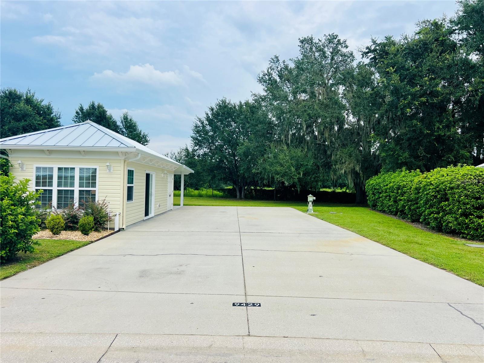 Image 3 of 40 For 9429 47th Way