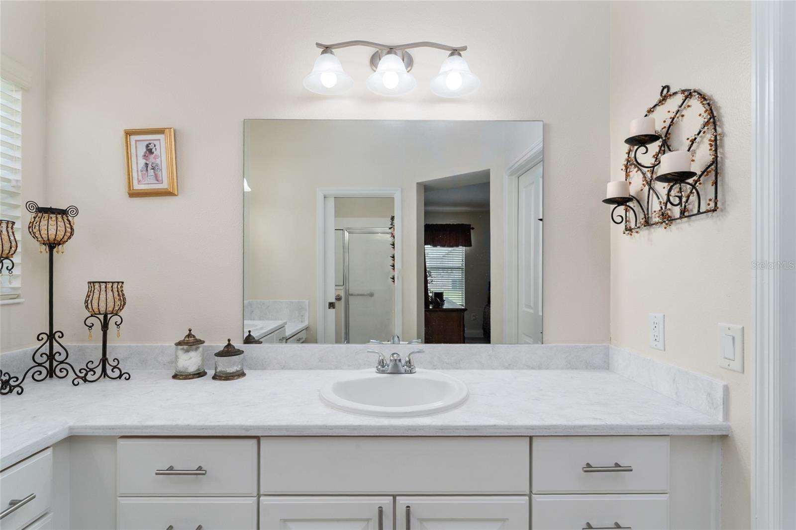 Image 26 of 47 For 1553 Gumwood Drive