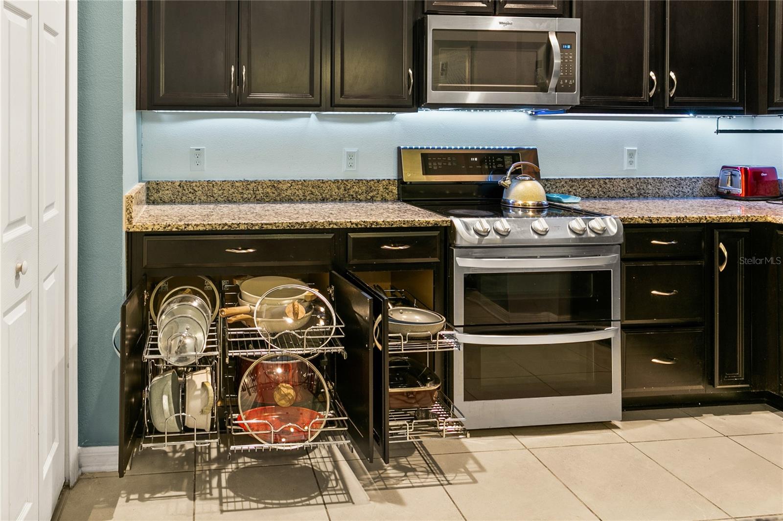 Image 10 of 54 For 17414 Promenade Drive