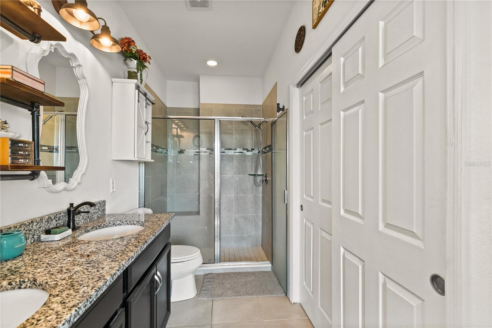 Image 20 of 54 For 17414 Promenade Drive