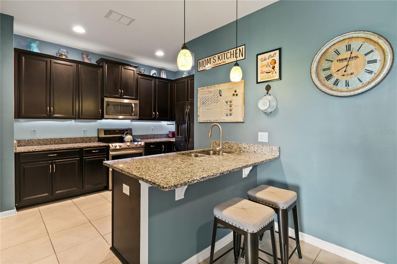 Image 9 of 54 For 17414 Promenade Drive