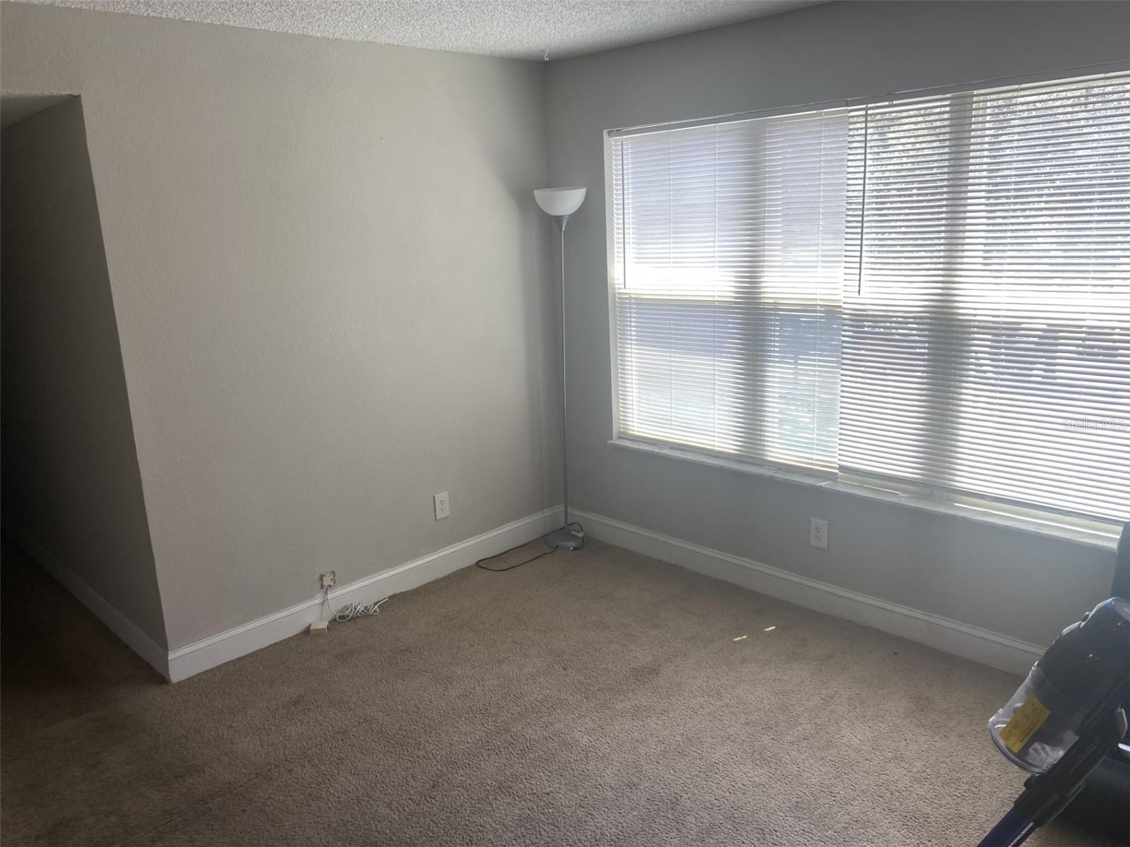 Image 6 of 12 For 4540 Commander Drive 2232