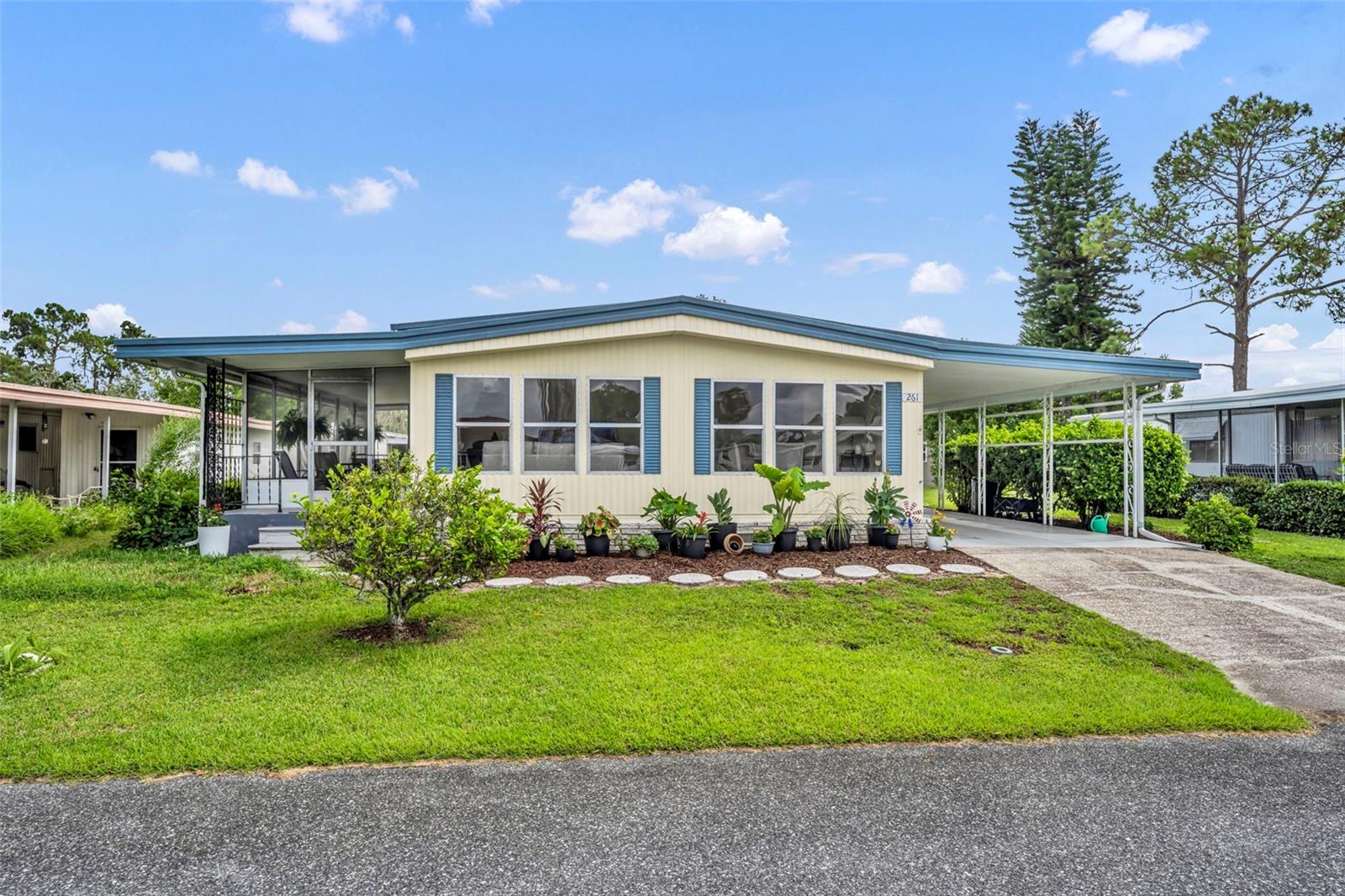 Image 3 of 53 For 261 Kelou Court