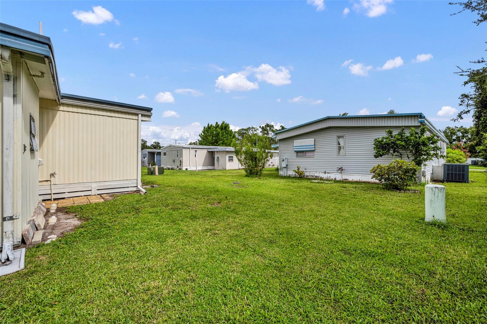Image 33 of 53 For 261 Kelou Court