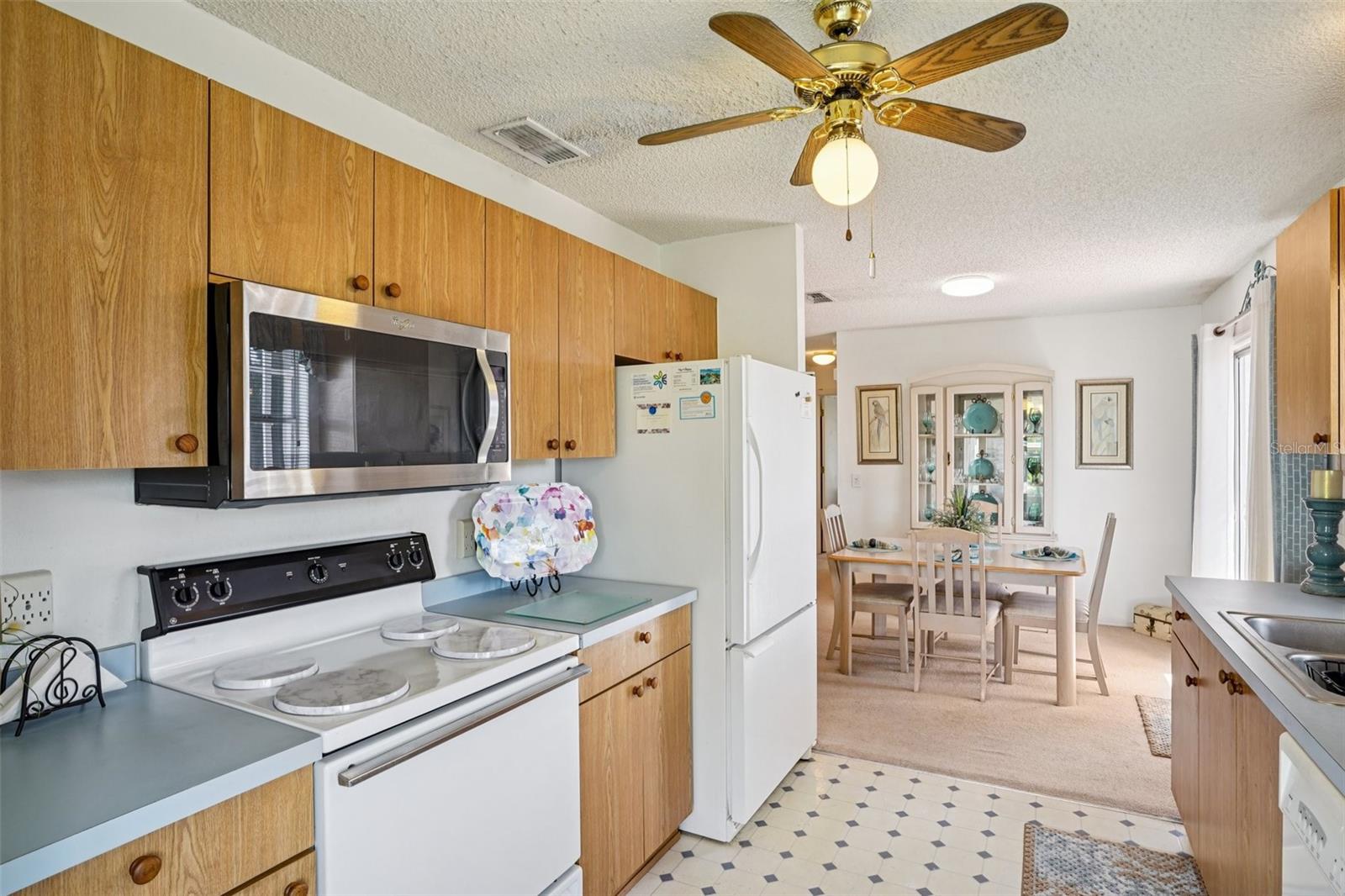 Image 15 of 43 For 1410 Sanchez Court