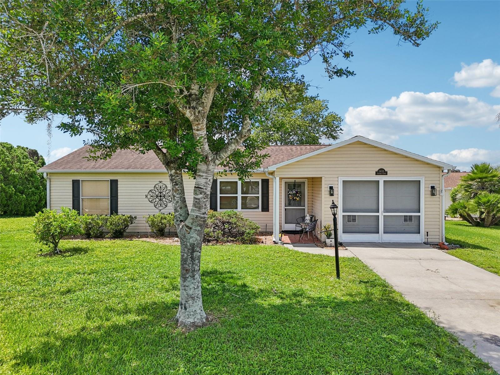 Image 3 of 43 For 1410 Sanchez Court