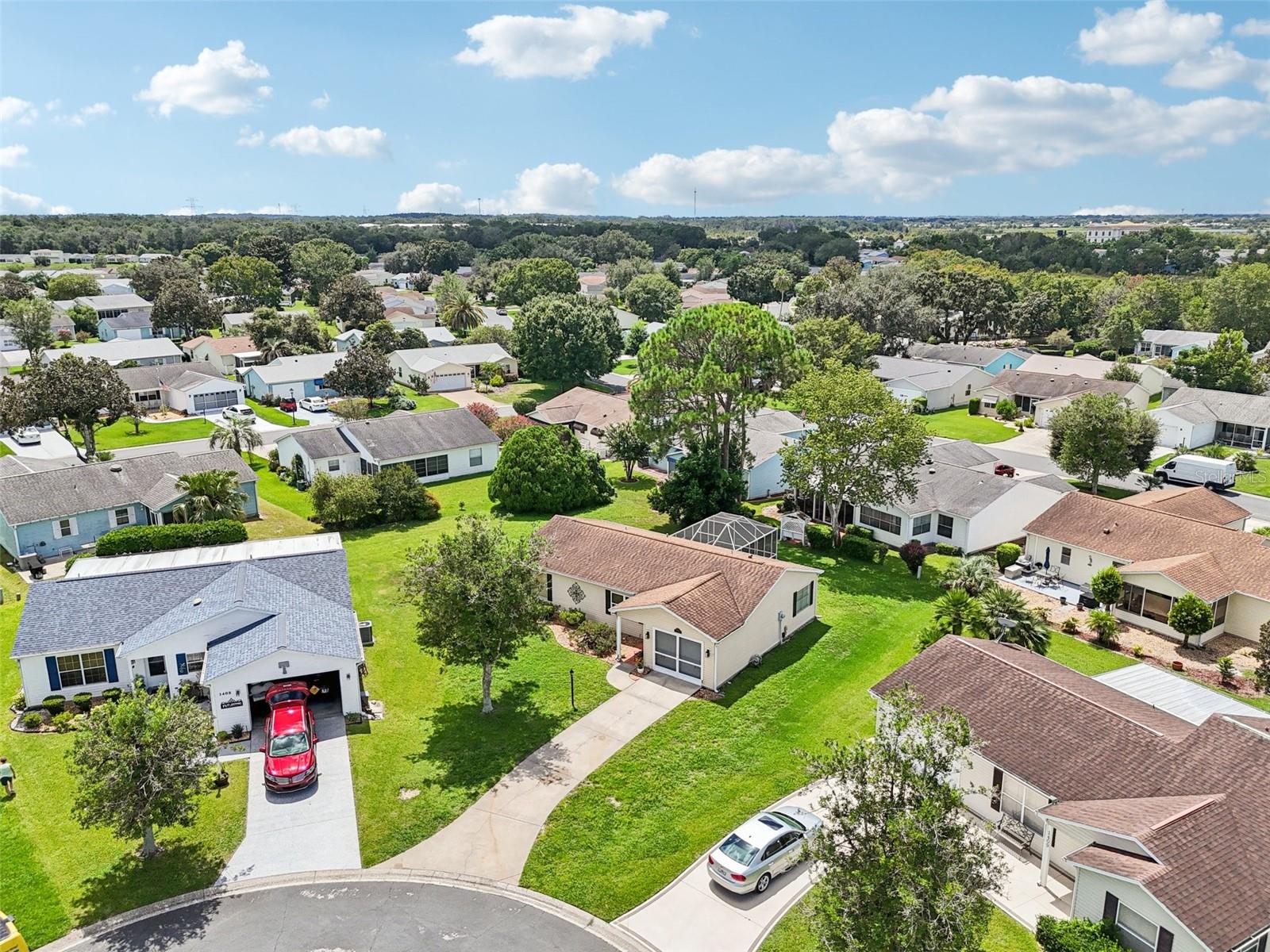 Image 36 of 43 For 1410 Sanchez Court