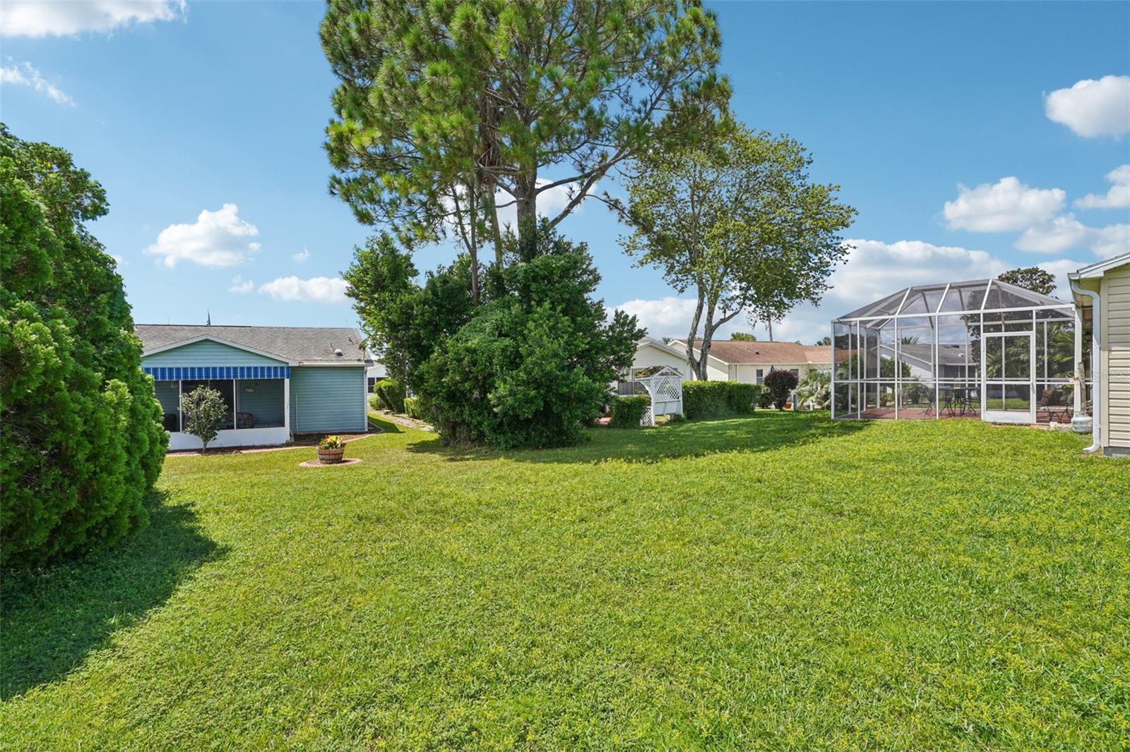Image 39 of 43 For 1410 Sanchez Court
